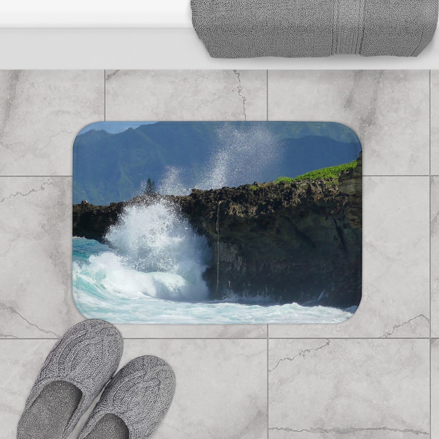 Rockin Surfer's Rope - Microfiber Bath Mat - Fry1Productions