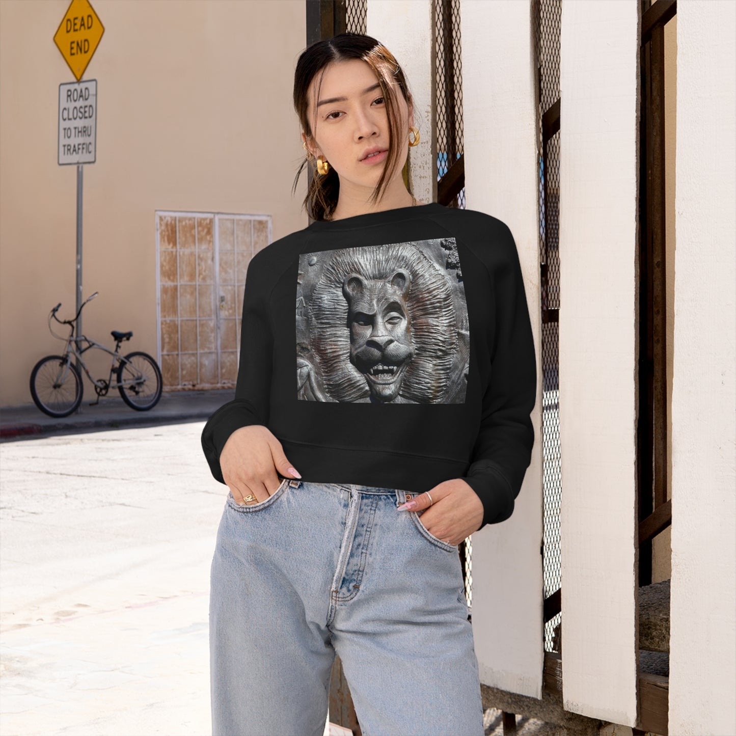 Lion's Friends Forever - Women's Cropped Fleece Pullover - Fry1Productions
