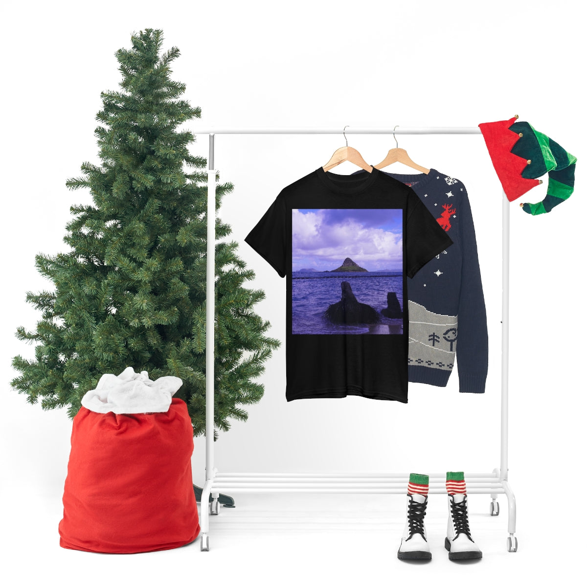 Wade To Chinaman's Hat - Unisex Heavy Cotton Tee - Fry1Productions
