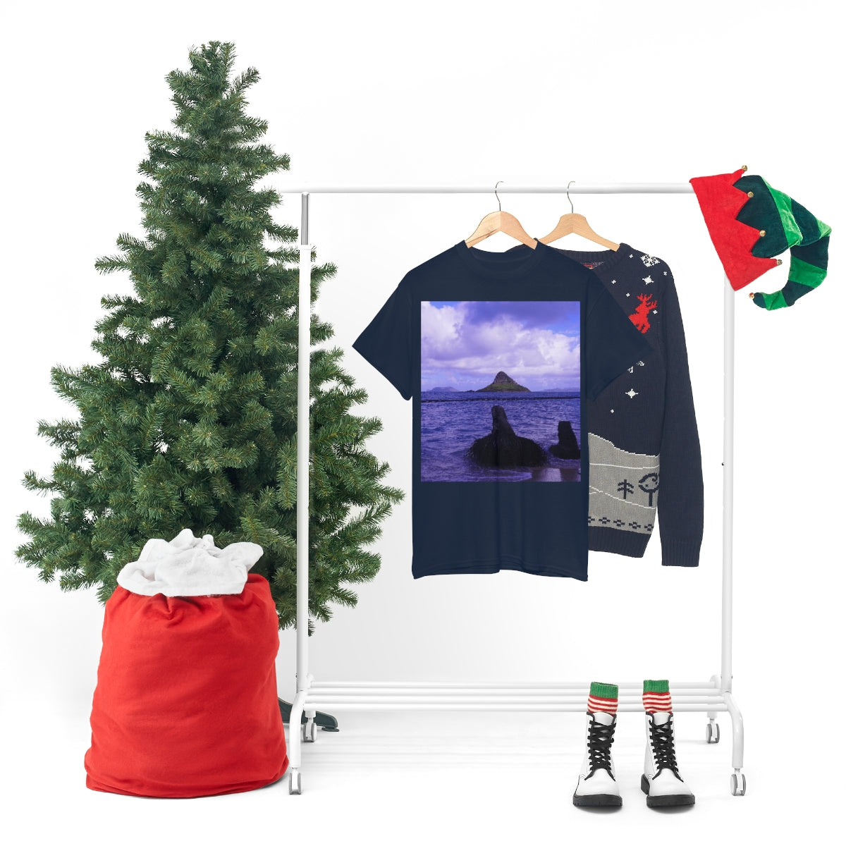 Wade To Chinaman's Hat - Unisex Heavy Cotton Tee - Fry1Productions