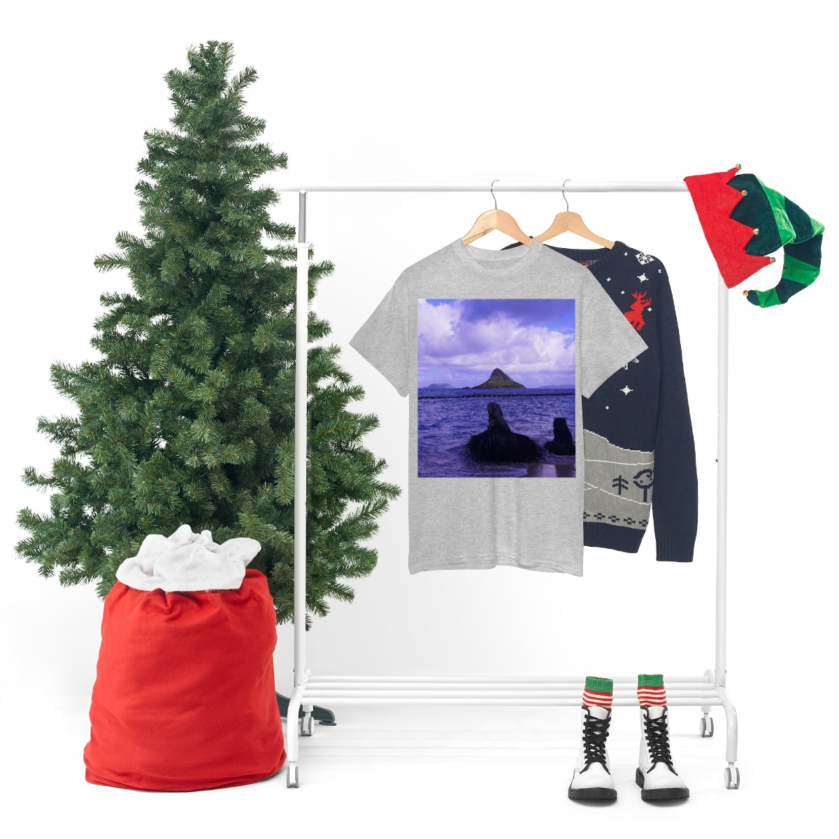 Wade To Chinaman's Hat - Unisex Heavy Cotton Tee - Fry1Productions
