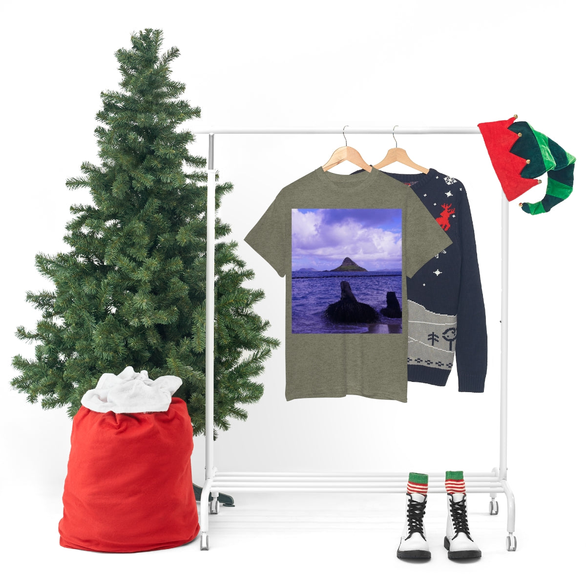 Wade To Chinaman's Hat - Unisex Heavy Cotton Tee - Fry1Productions