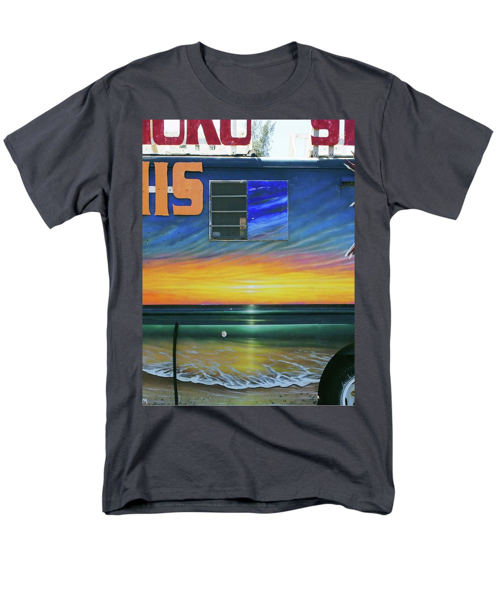 Fumis Aloha - Men's T-Shirt (Regular Fit) - Fry1Productions