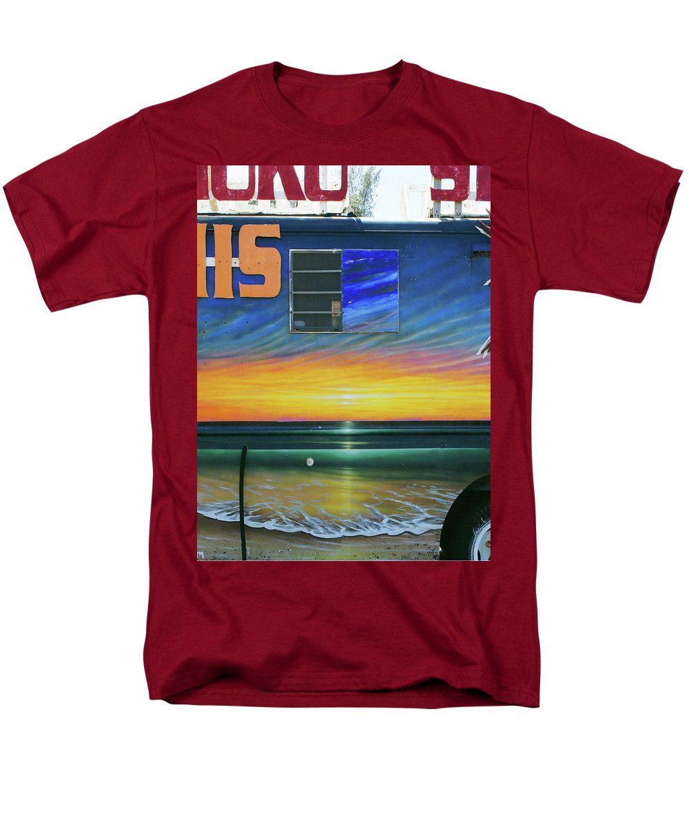 Fumis Aloha - Men's T-Shirt (Regular Fit) - Fry1Productions