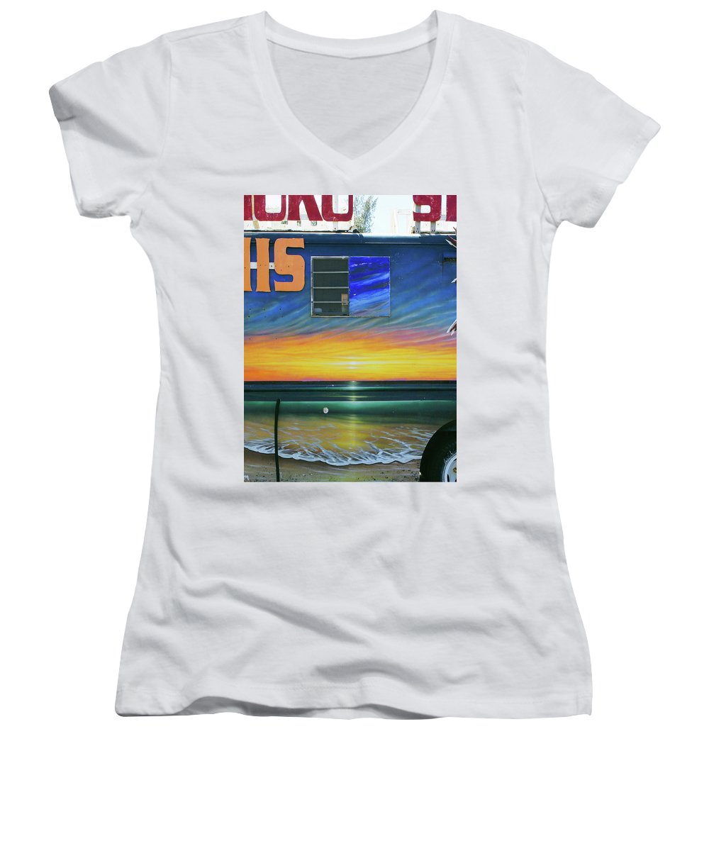 "Fumis Aloha" - Women's V-Neck - Fry1Productions