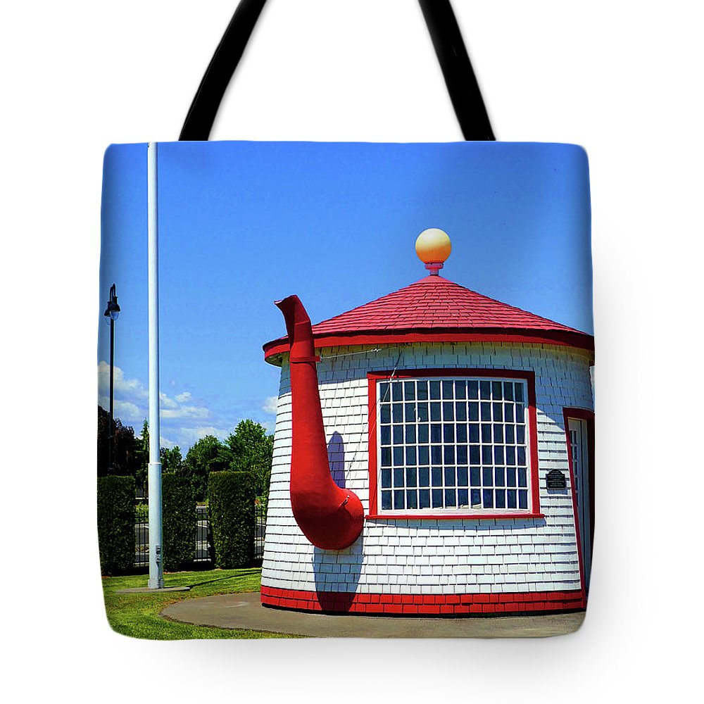 Historic Teapot Dome Service Station - Tote Bag - Fry1Productions