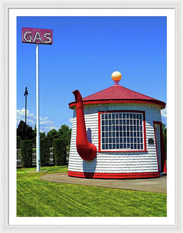 Historic Teapot Dome Service Station - Framed Print - Fry1Productions