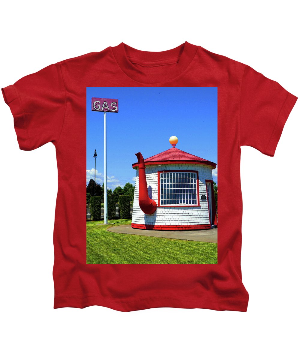 Historic Teapot Dome Service Station - Kids T-Shirt - Fry1Productions