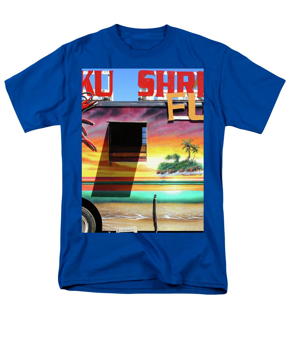 Island Love - Men's T-Shirt (Regular Fit) - Fry1Productions