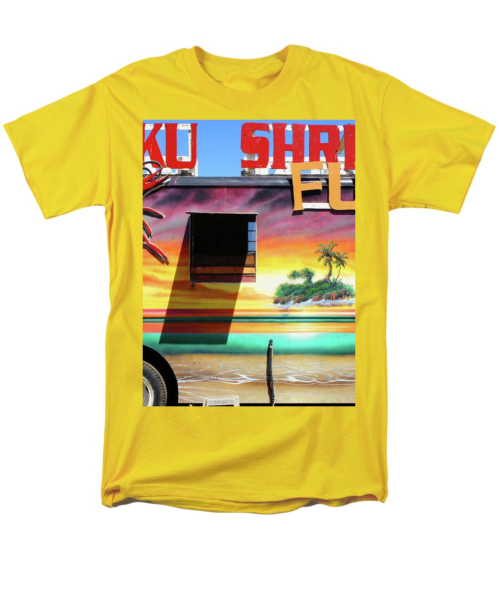 Island Love - Men's T-Shirt (Regular Fit) - Fry1Productions