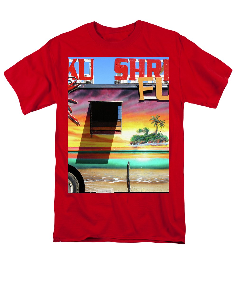 Island Love - Men's T-Shirt (Regular Fit) - Fry1Productions