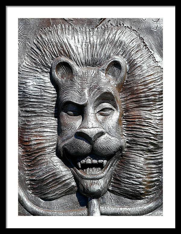 Lion's Friends Forever - Framed Print - Fry1Productions