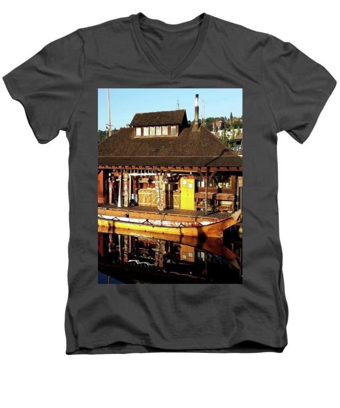 Q'il'bid Awe - Men's V-Neck T-Shirt - Fry1Productions