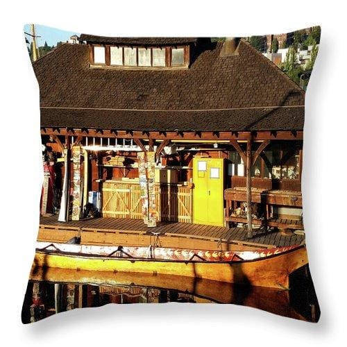 Q'il'bid Awe - Throw Pillow - Fry1Productions