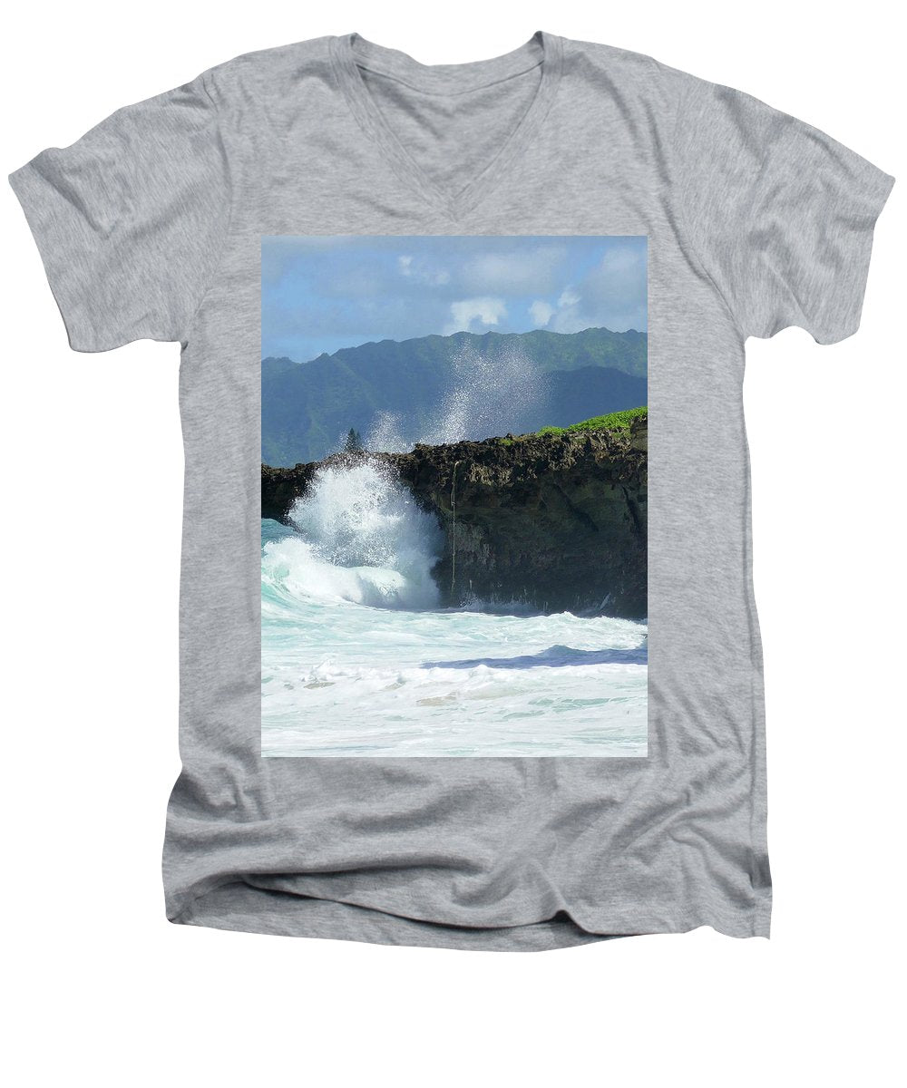 Rockin Surfer's Rope - Men's V-Neck T-Shirt - Fry1Productions