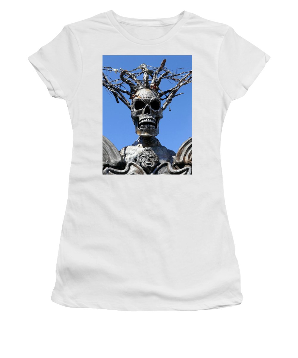 Skull Warrior Stare - Women's T-Shirt - Fry1Productions