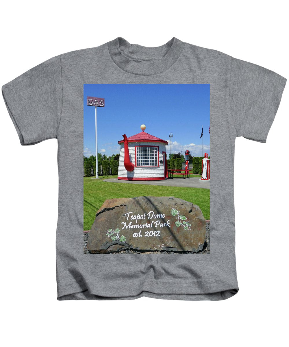 Teapot Dome Memorial Park - Kids T-Shirt - Fry1Productions