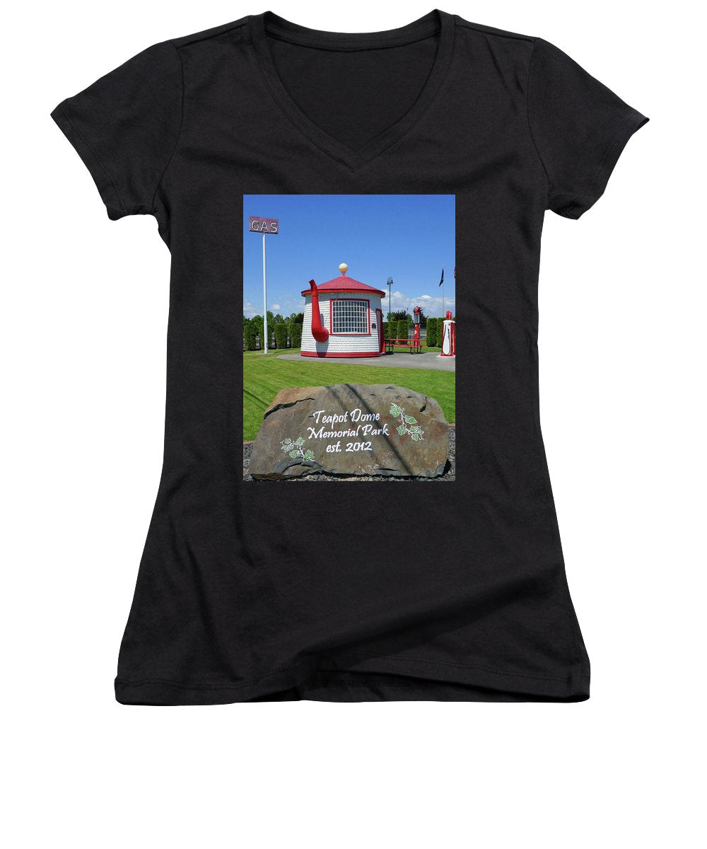Teapot Dome Memorial Park - Women's V-Neck - Fry1Productions