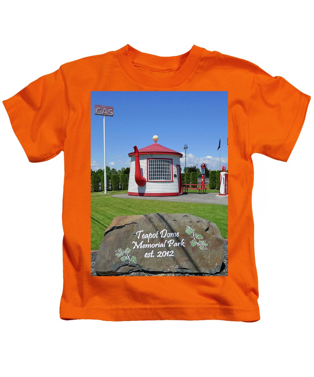 Teapot Dome Memorial Park - Kids T-Shirt - Fry1Productions