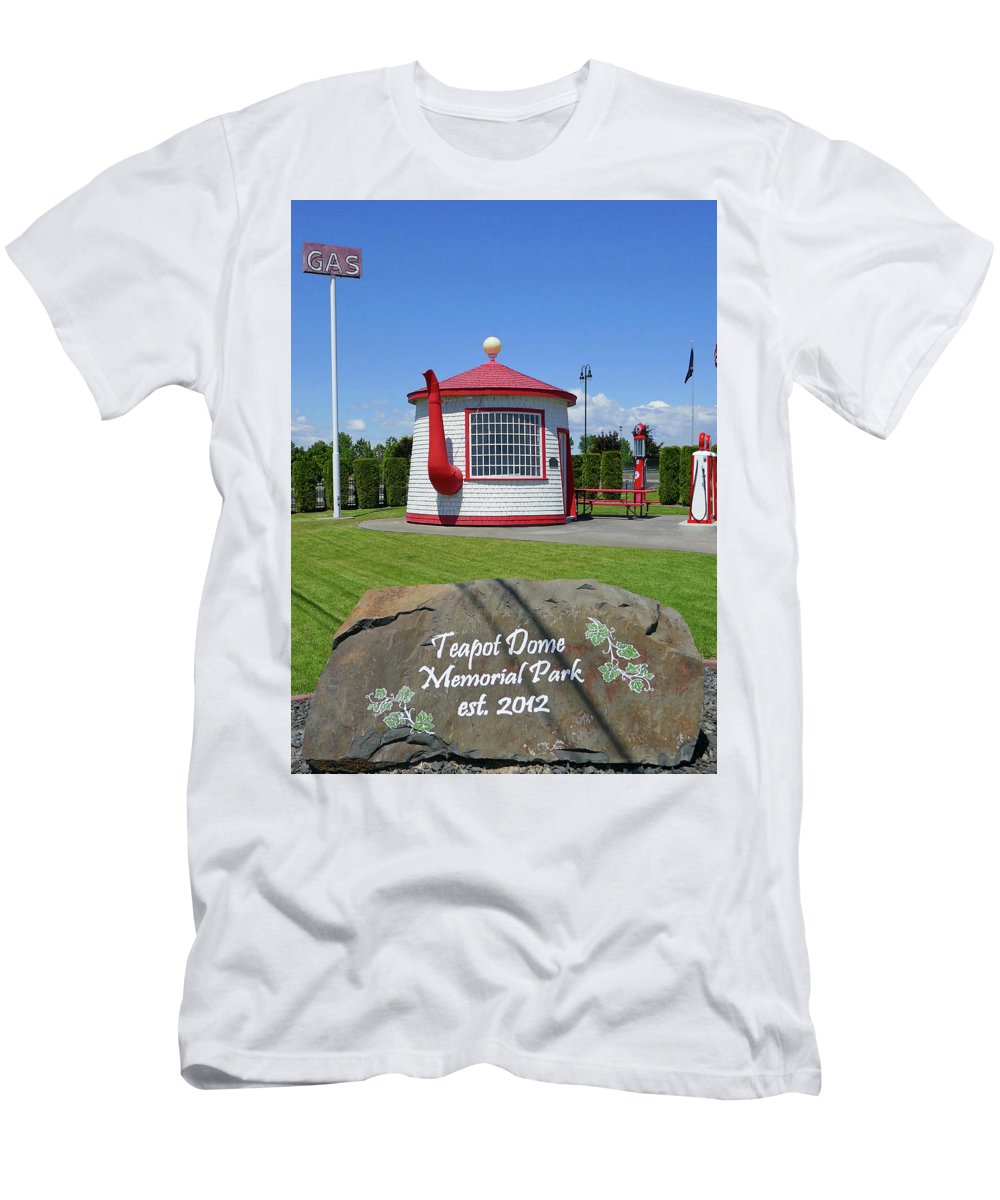 Teapot Dome Memorial Park - T-Shirt - Fry1Productions