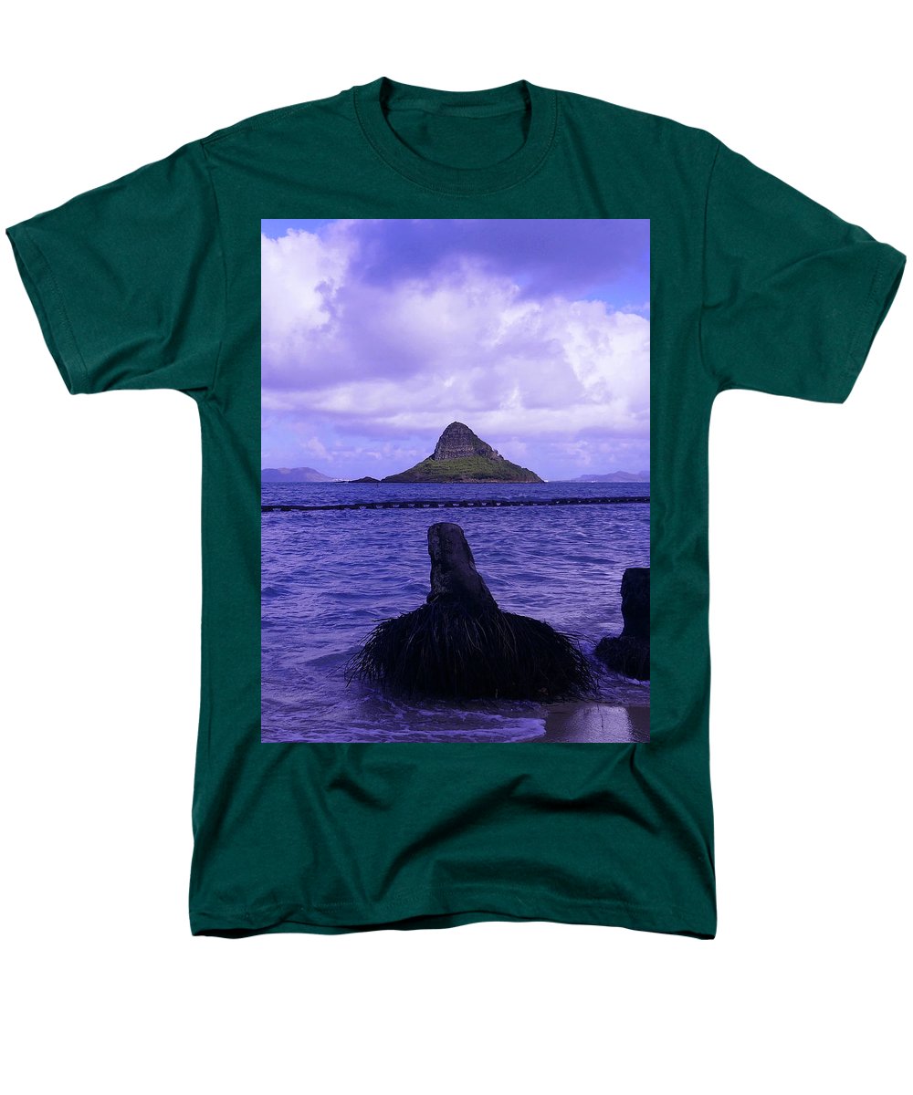 Wade To Chinaman's Hat - Men's T-Shirt (Regular Fit) - Fry1Productions