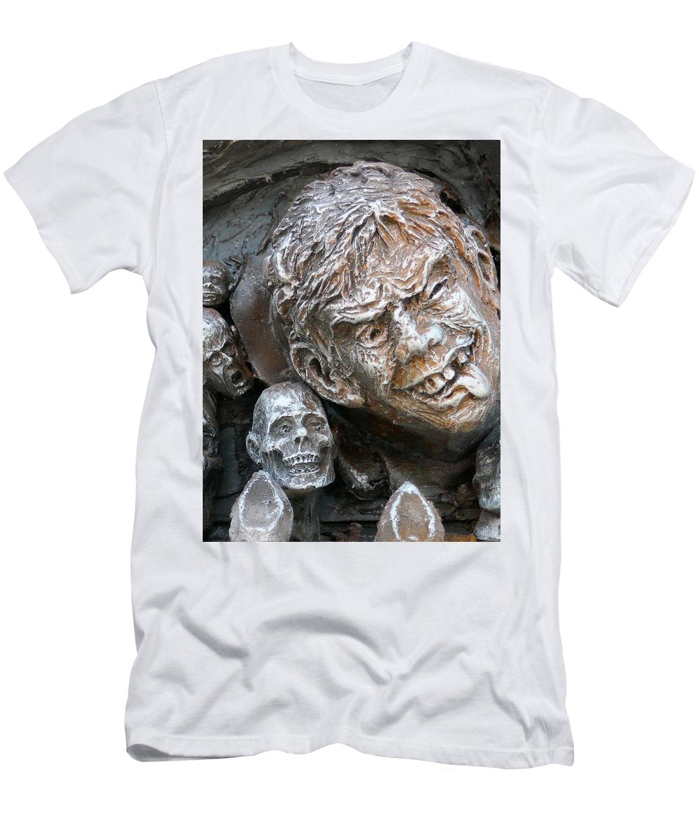 Waiting for the King - T-Shirt - Fry1Productions