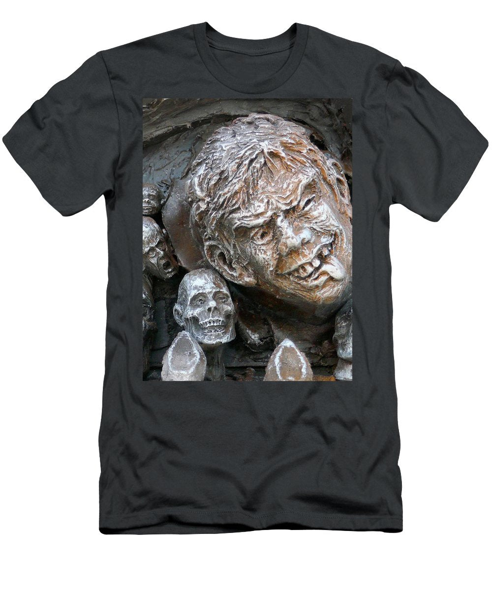 Waiting for the King - T-Shirt - Fry1Productions