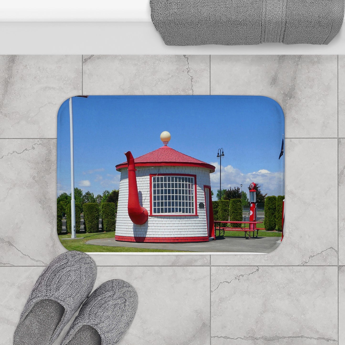 Homage to the Bygone Era - Microfiber Bath Mat