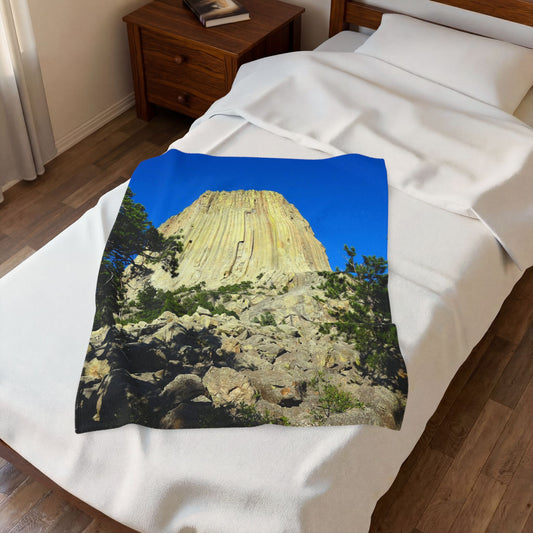 Reaching Heaven - Velveteen Plush Blanket ( 30" x 40", 50" x 60", 60" x 80" )