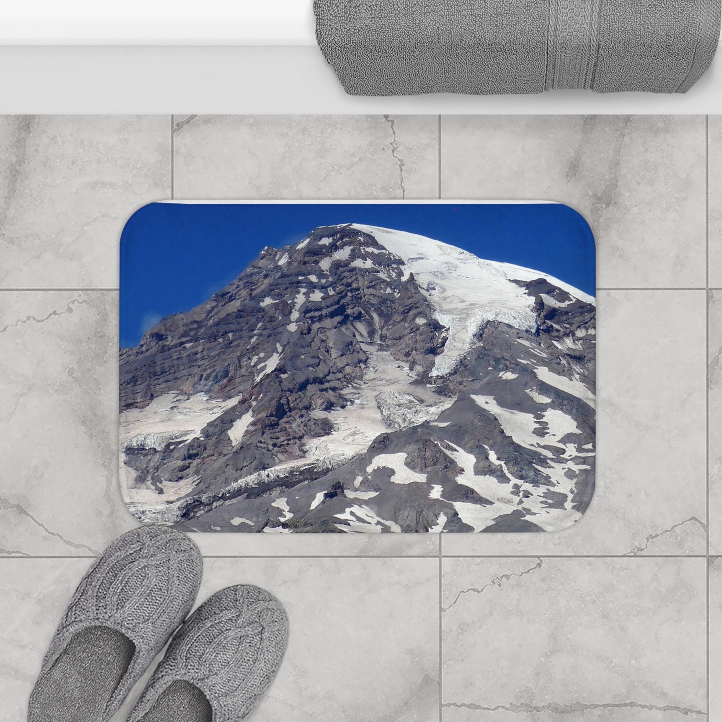 Majestic Mt. Rainier - Microfiber Bath Mat - Fry1Productions