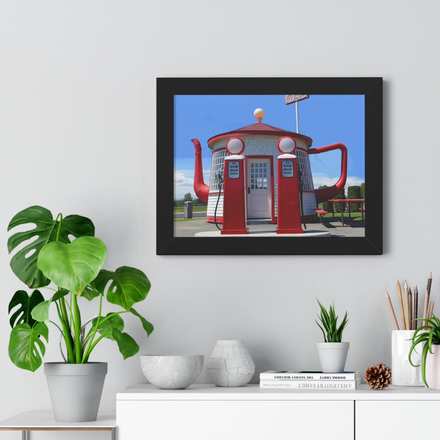 Awesome Teapot Dome Service Station - Framed Horizontal Poster