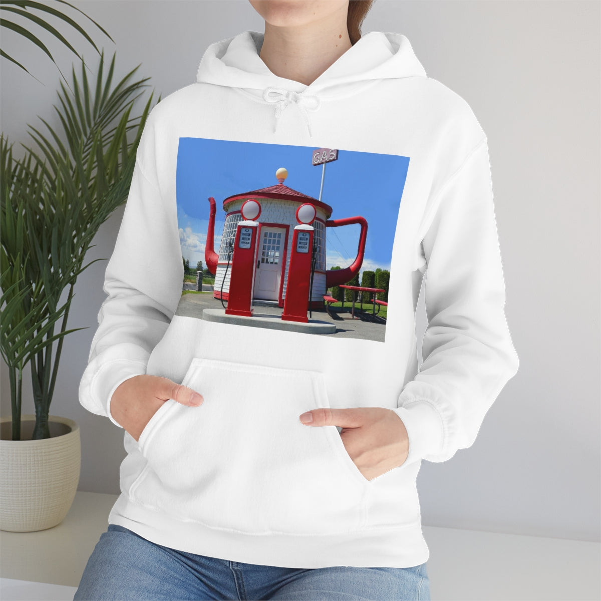 Awesome Teapot Dome Service Station - Unisex Heavy Blend Hooded Sweatshirt - Fry1Productions