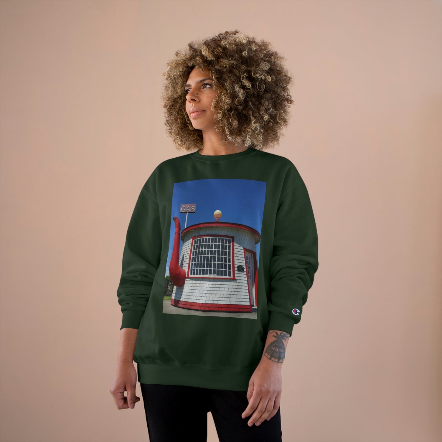 Historic Attraction Teapot Dome - Champion Sweatshirt - Fry1Productions