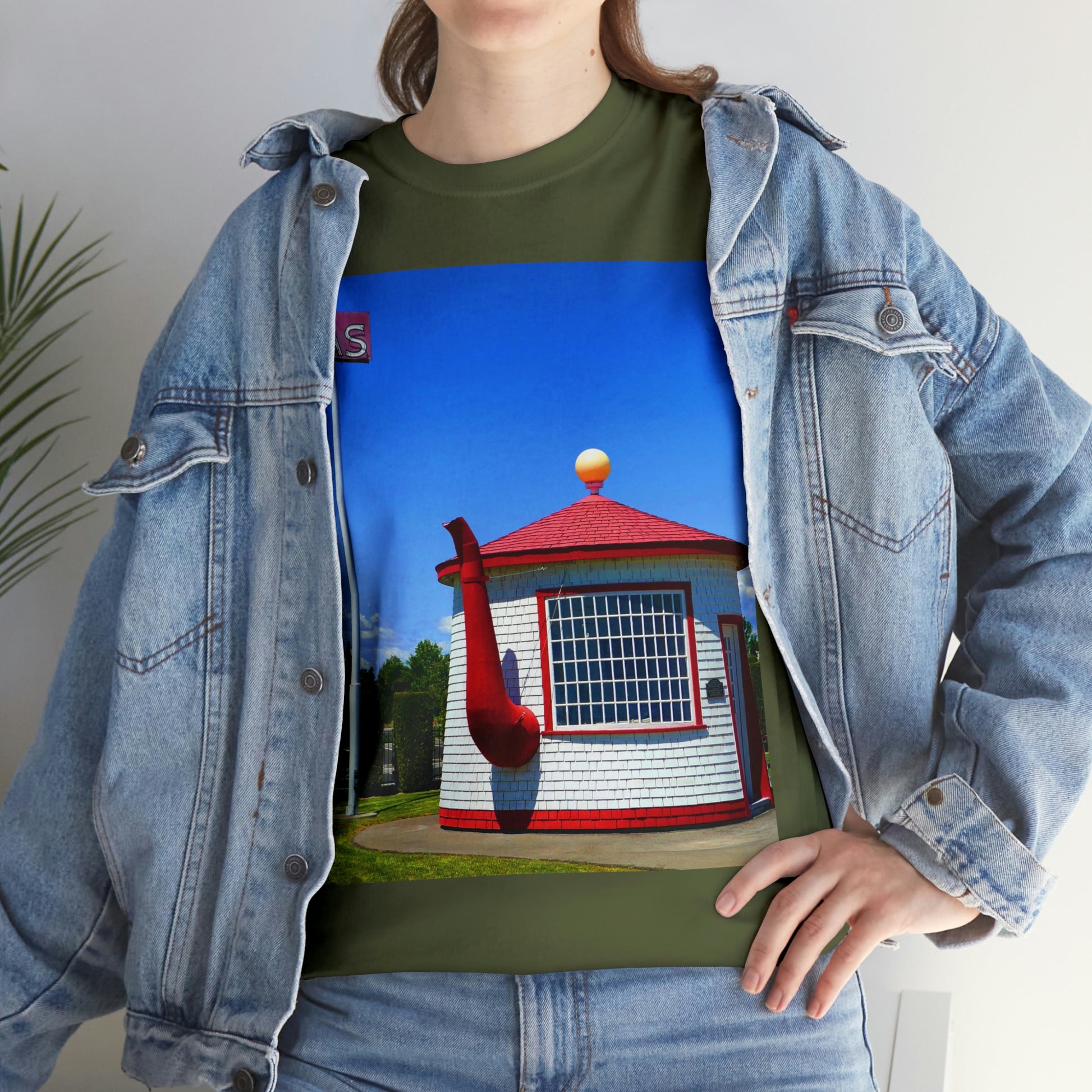 Historic Teapot Dome Service Station - Unisex Heavy Cotton Tee - Fry1Productions