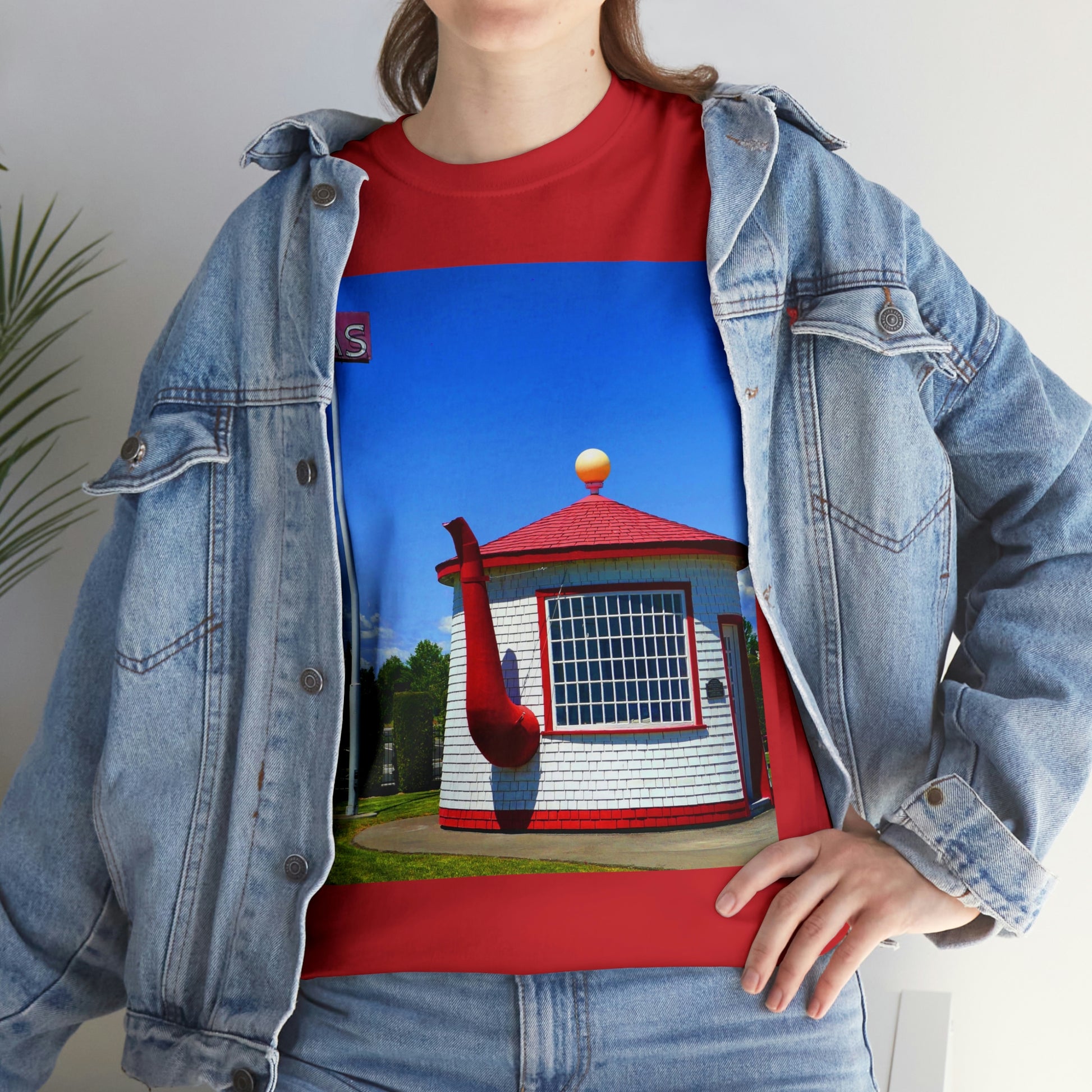 Historic Teapot Dome Service Station - Unisex Heavy Cotton Tee - Fry1Productions