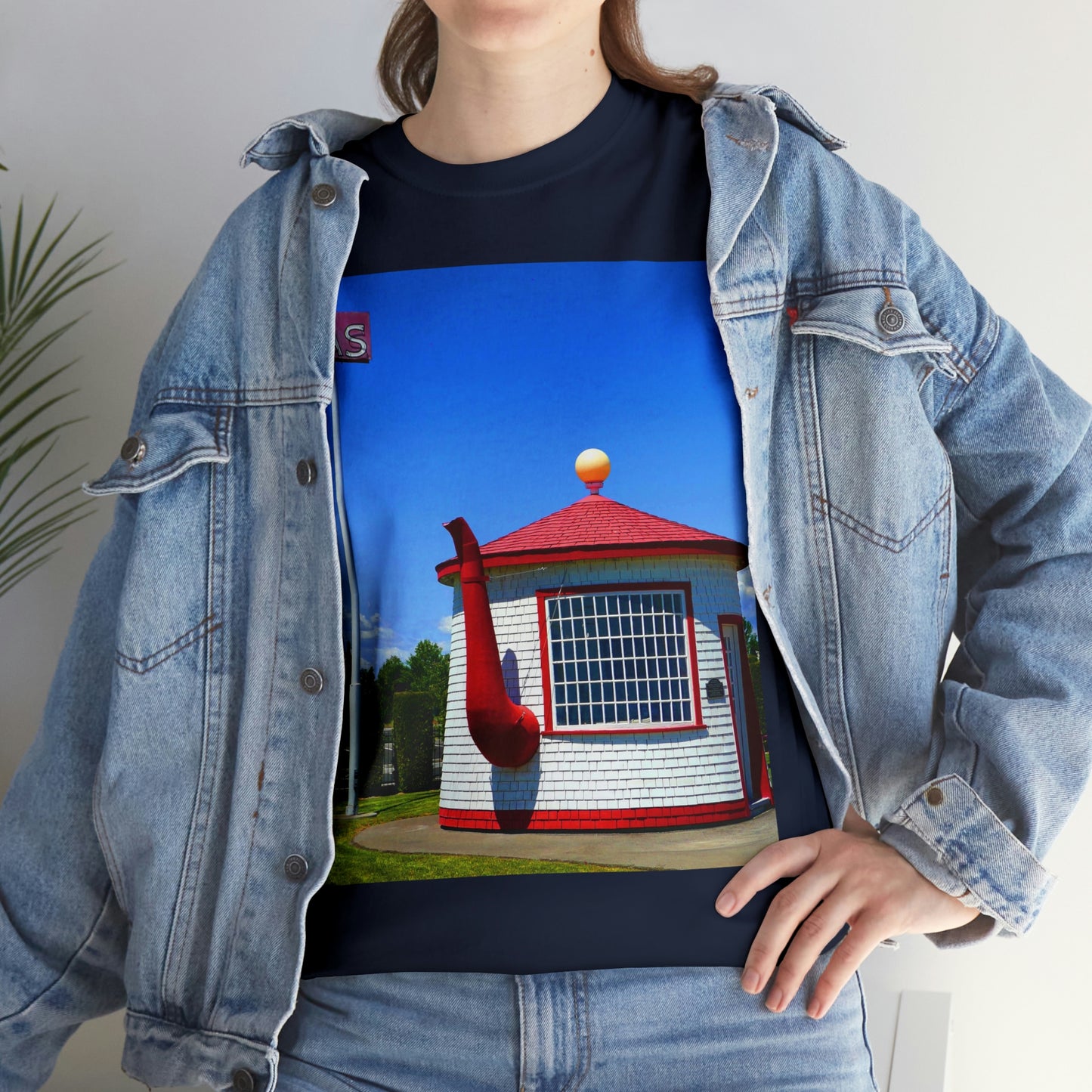 Historic Teapot Dome Service Station - Unisex Heavy Cotton Tee - Fry1Productions