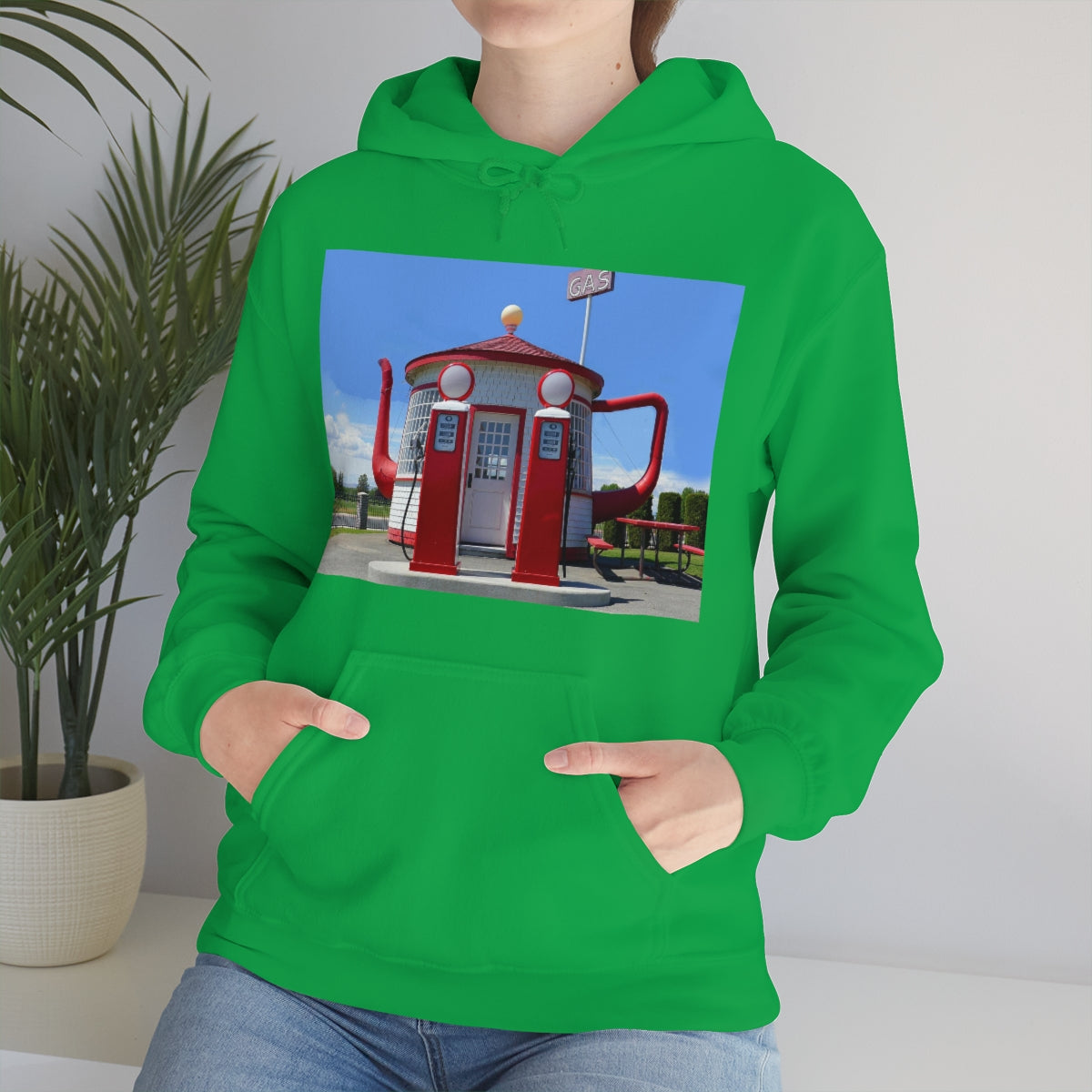 Awesome Teapot Dome Service Station - Unisex Heavy Blend Hooded Sweatshirt - Fry1Productions