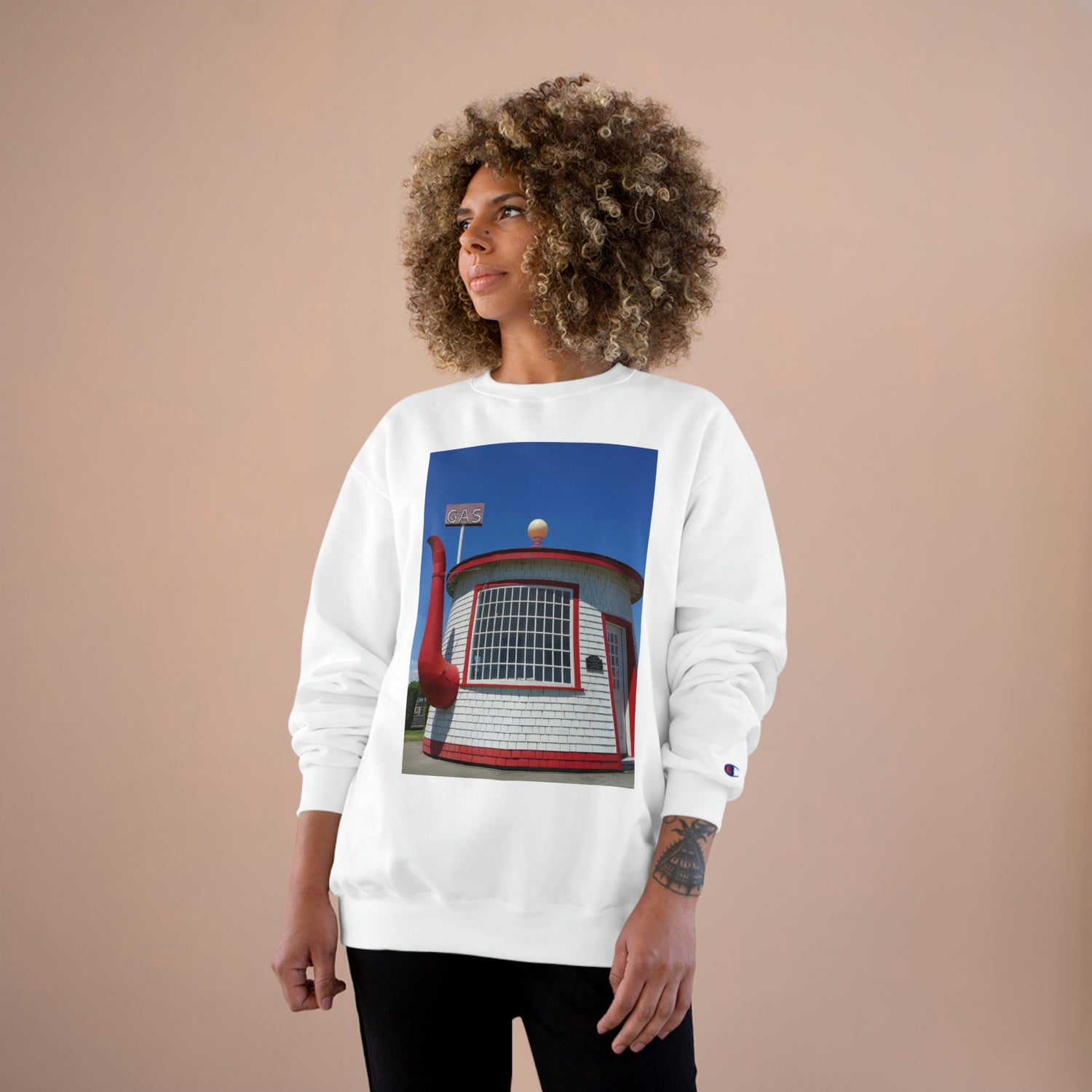 Historic Attraction Teapot Dome - Champion Sweatshirt - Fry1Productions