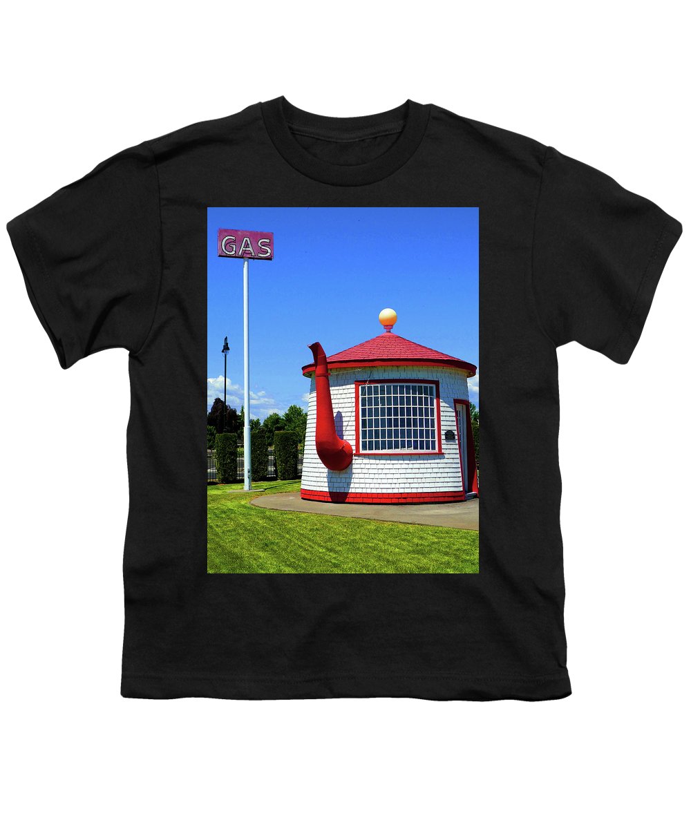 Historic Teapot Dome Service Station - Youth T-Shirt - Fry1Productions