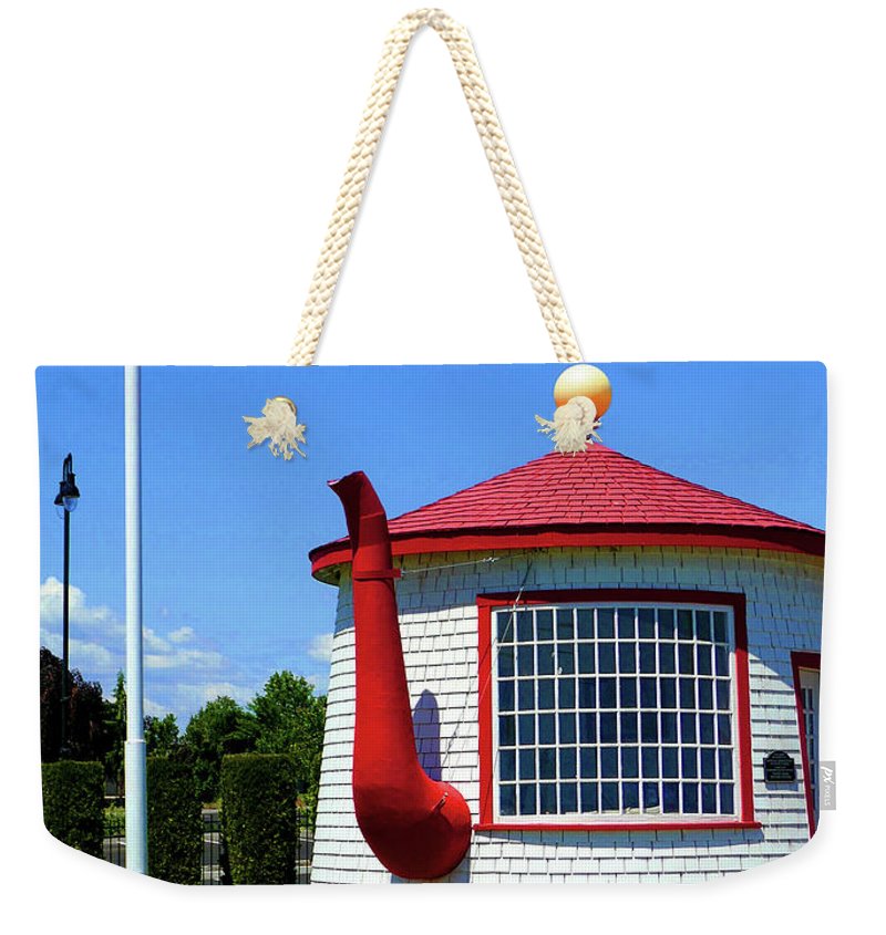 Historic Teapot Dome Service Station - Weekender Tote Bag - Fry1Productions