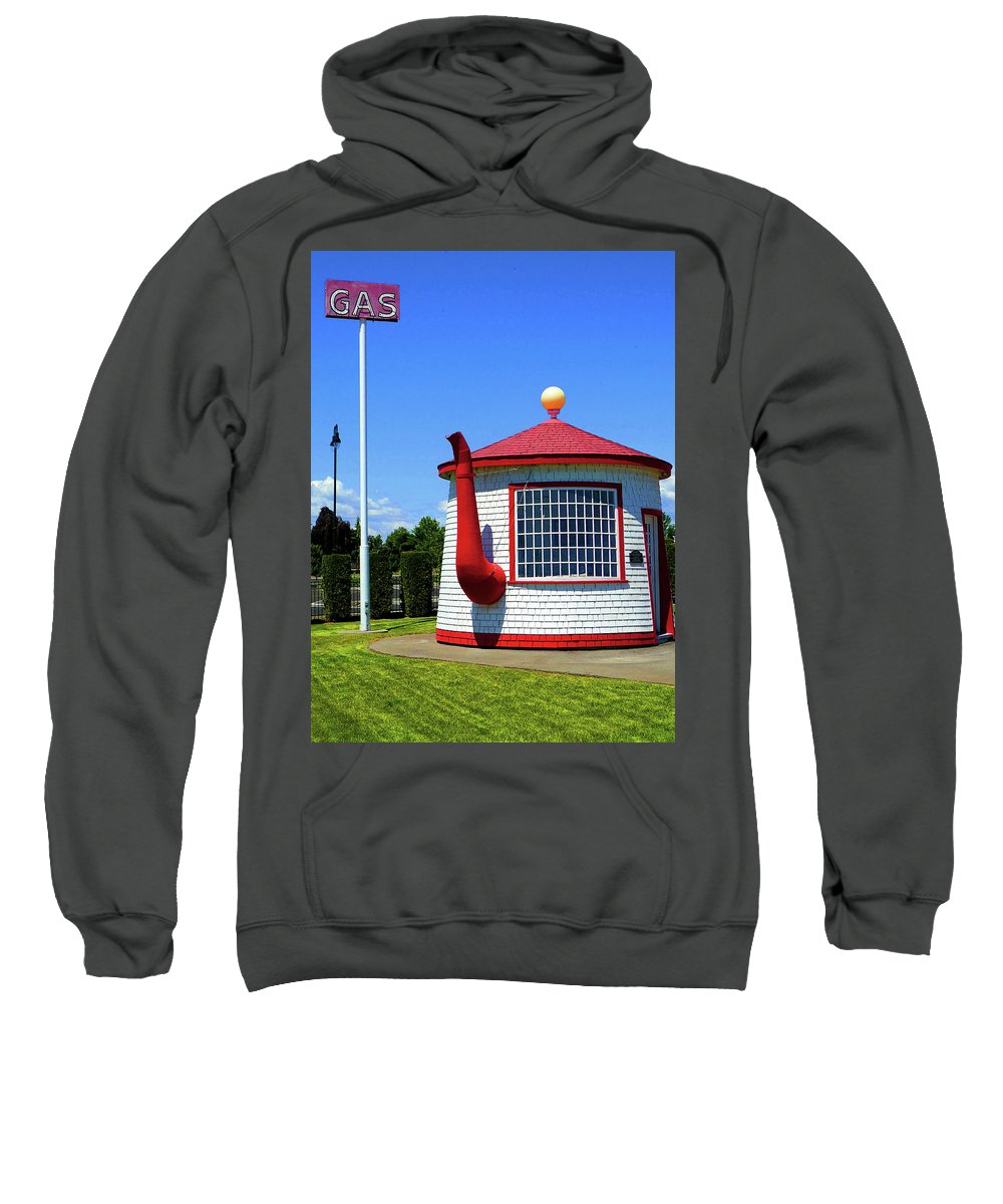 Historic Teapot Dome Service Station - Sweatshirt - Fry1Productions