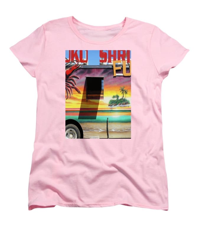 Island Love - Women's T-Shirt (Standard Fit) - Fry1Productions