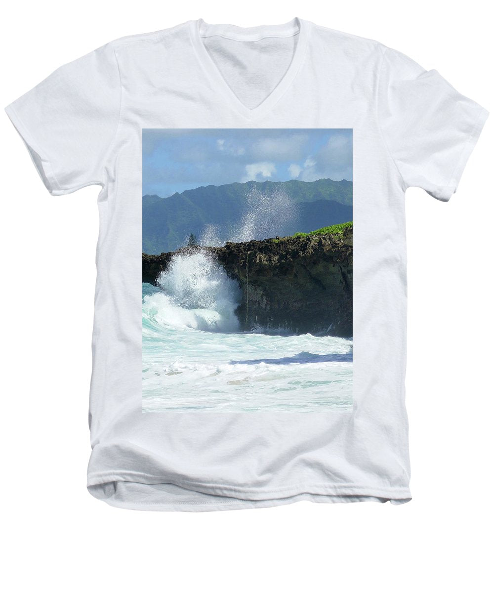Rockin Surfer's Rope - Men's V-Neck T-Shirt - Fry1Productions