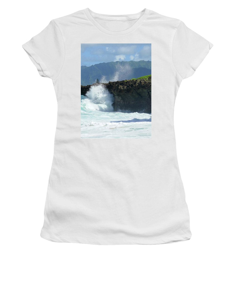 Rockin Surfer's Rope - Women's T-Shirt - Fry1Productions