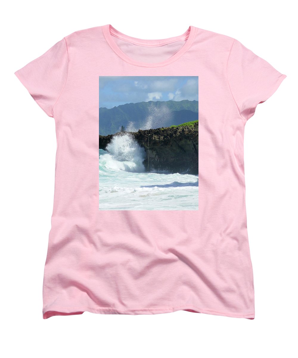 Rockin Surfer's Rope - Women's T-Shirt (Standard Fit) - Fry1Productions