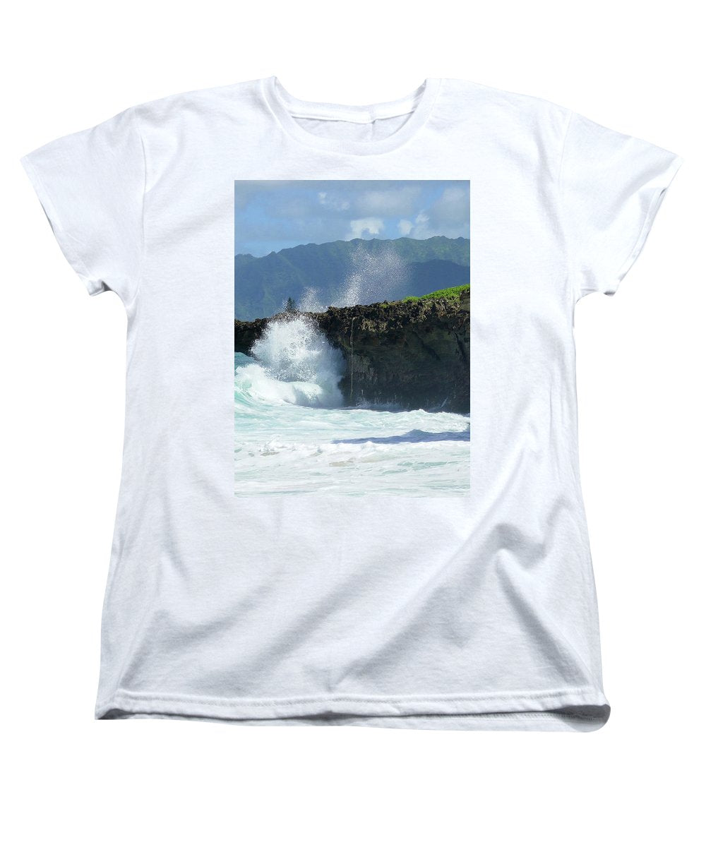 Rockin Surfer's Rope - Women's T-Shirt (Standard Fit) - Fry1Productions