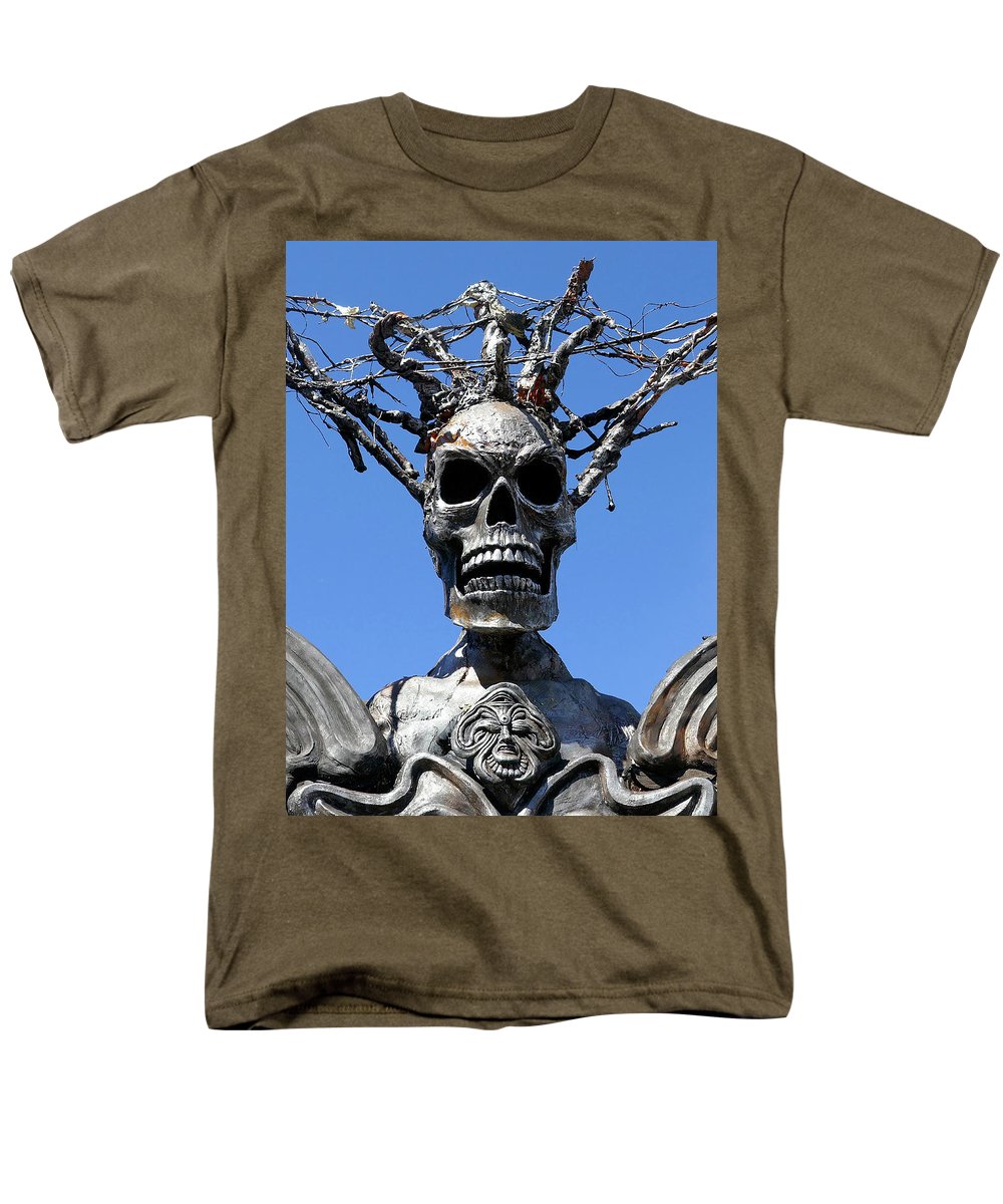 Skull Warrior Stare - Men's T-Shirt  (Regular Fit) - Fry1Productions