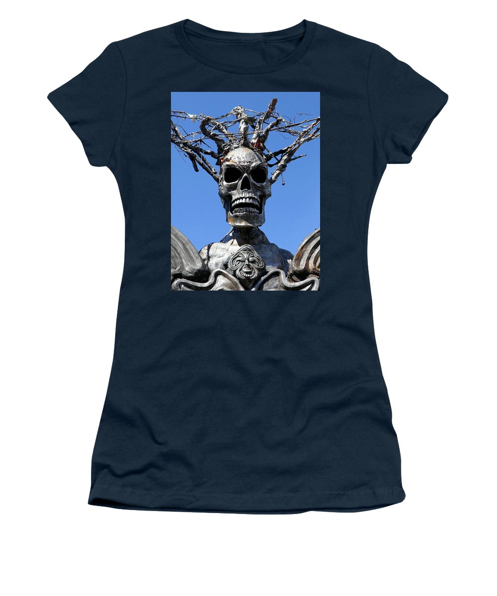 Skull Warrior Stare - Women's T-Shirt - Fry1Productions