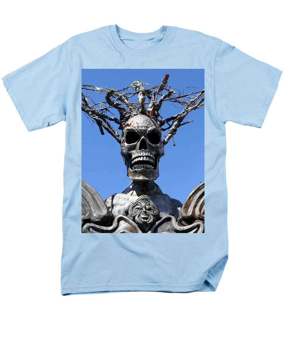 Skull Warrior Stare - Men's T-Shirt  (Regular Fit) - Fry1Productions