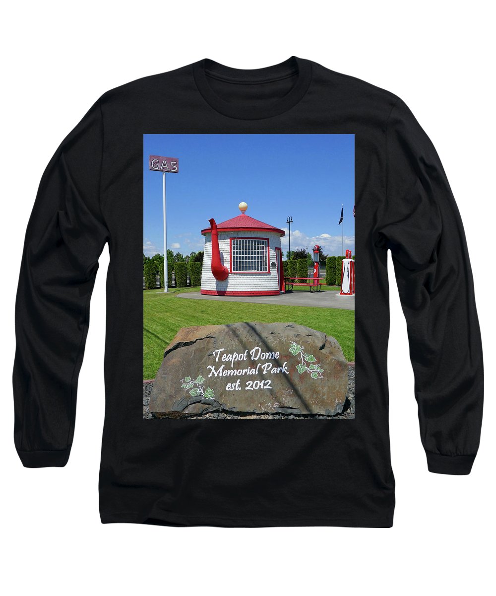 Teapot Dome Memorial Park - Long Sleeve T-Shirt - Fry1Productions